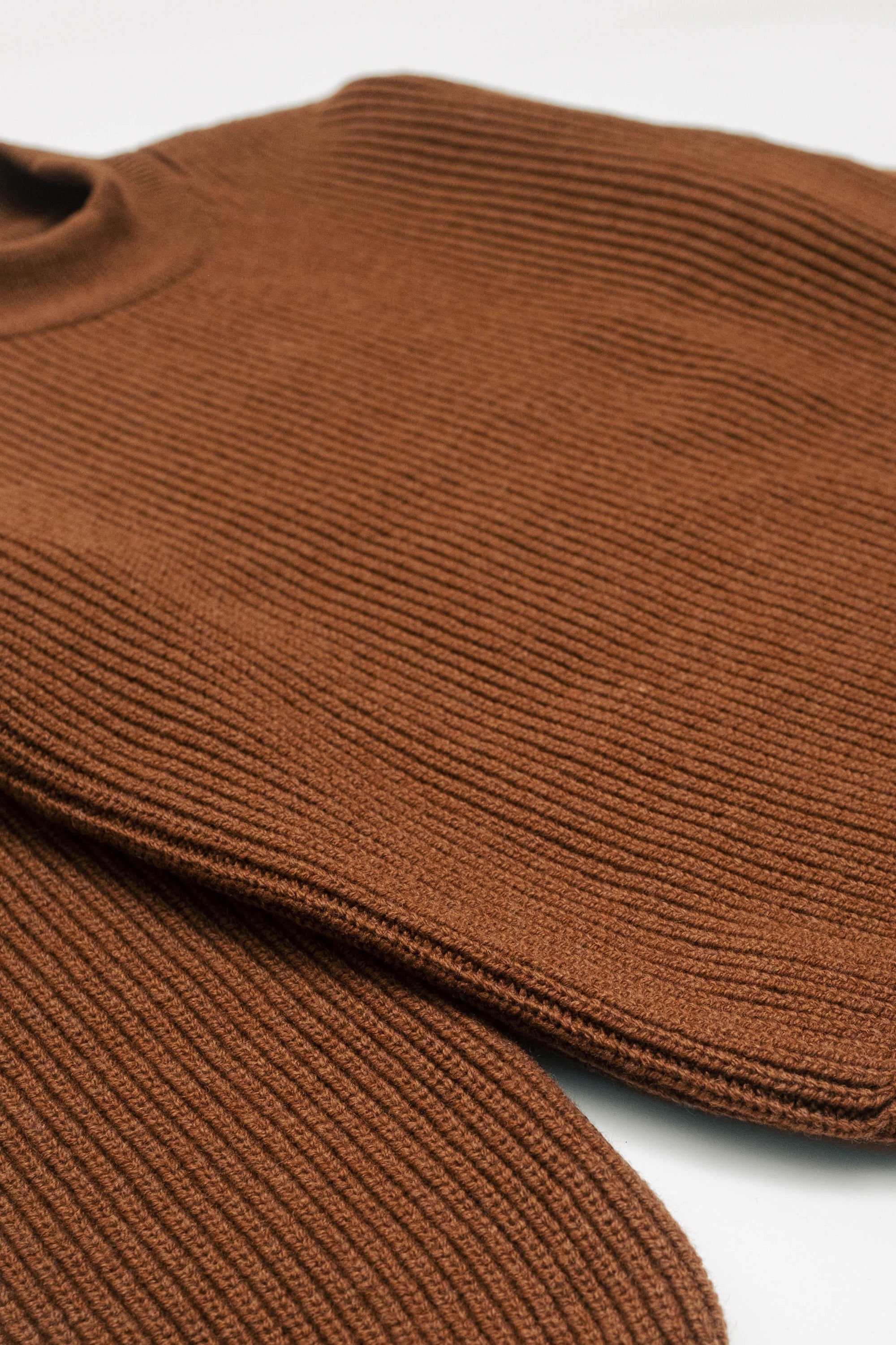 Lambswool Deck Sweater - Brown